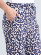 Load image into Gallery viewer, Go Colors Navy Cotton Knit Printed Lounge Pants
