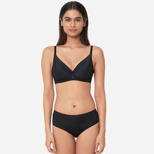 Load image into Gallery viewer, Wacoal Forma Mid Waist Medium Coverage Everyday Wear Hipster Panty - Black LP40120IN
