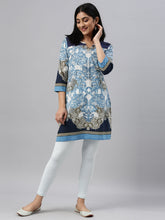 Load image into Gallery viewer, Go Colors Aqua Cotton Stretch Ankle Length Leggings
