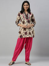 Load image into Gallery viewer, Go Colors Dark Pink Cotton Salwar
