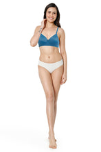 Load image into Gallery viewer, Amante Smooth Charm Padded Non-Wired T-Shirt Bra - Blue Sapphire 10606
