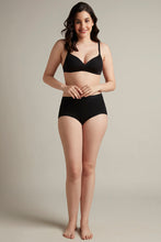 Load image into Gallery viewer, Amante Smooth Style Padded Non-Wired Cotton Bra - Black
