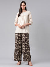Load image into Gallery viewer, Go Colors Black Woven Viscose Printed Palazzo
