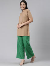 Load image into Gallery viewer, Go Colors Emerald Green Woven Viscose Basic Palazzo
