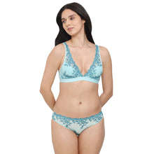 Load image into Gallery viewer, Wacoal Embrace Lace Low Waist Medium Coverage Bridal Wear Lace Bikini Panty - Aqua 64391
