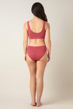 Load image into Gallery viewer, Amante All Day At Home Bra - Earth Red 78901
