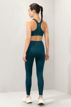 Load image into Gallery viewer, Amante Energize Medium Impact Round Neck Sports Bra - Squigly Line Print 98701
