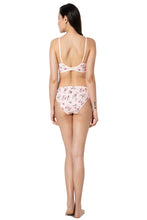 Load image into Gallery viewer, Amante Smooth Charm Padded Non-Wired T-Shirt Bra - Rosewater Print 10606
