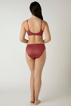 Load image into Gallery viewer, Amante Glam Floral Non-Padded Wired Minimizer Bra - Cowhide 05201
