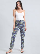 Load image into Gallery viewer, Go Colors Blue Cotton Knit Printed Lounge Pants
