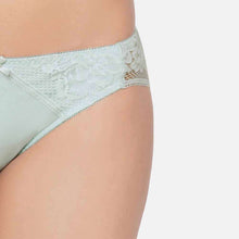 Load image into Gallery viewer, Wacoal Evy Low Waist Medium Coverage Bridal Wear Lace Bikini Panty - Mint Green IAP131
