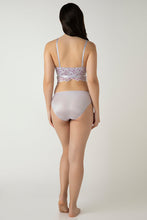 Load image into Gallery viewer, Amante Femme Lace Padded Non-Wired Demi Bra - Thistle 06001
