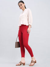 Load image into Gallery viewer, Go Colors Cherry Cotton Stretch Cropped Leggings
