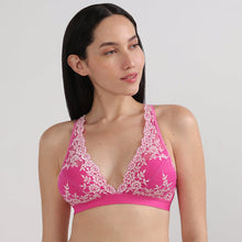 Load image into Gallery viewer, Wacoal Embrace Lace Non Padded Non Wired 3/4th Cup Bridal Wear Medium coverage Lace Bralette - Dark Pink 852191
