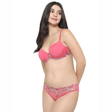 Load image into Gallery viewer, Wacoal Embrace Lace Contour Padded Wired 3/4th Cup Everyday Wear Medium coverage T-Shirt Bra - Pink 853191
