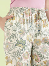 Load image into Gallery viewer, Go Colors White Woven Viscose Printed Lounge Pants
