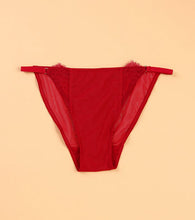 Load image into Gallery viewer, Enamor P141 Low Rise Bikini with Elegant Eyelash Lace and String Detailing for Chic Style
