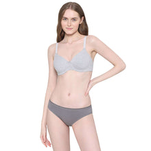 Load image into Gallery viewer, Wacoal BASICS Essentials2.0 Padded Wired 3/4th Cup Everyday Wear Comfort Fit T-shirt Bra - Grey BI03M03
