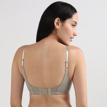 Load image into Gallery viewer, Wacoal Women’s Dreamy Curve Padded Non-wired 3/4th Cup Everyday Wear Push-up Bra-Grey BI05G01
