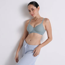 Load image into Gallery viewer, Wacoal Cool Comfort Padded Non-wired 3/4th Cup Everyday Wear T-shirt Bra-Grey BI05H03
