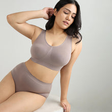 Load image into Gallery viewer, Wacoal BASICS Firm Fit Padded Non-wired Full Cup Everyday Wear Seamless Slip-on Bralette-Brown BI06A01
