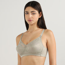 Load image into Gallery viewer, Wacoal Curvy Confidence Non-Padded Non-Wired Full Cup Plus Size Minimizer Bra-Green BI07A01
