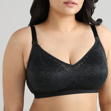 Load image into Gallery viewer, Wacoal Curvy Confidence Non-Padded Non-Wired Full Cup Plus Size Minimizer Bra - Black BI07A01
