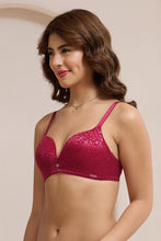 Load image into Gallery viewer, Amante Allure Plunge Padded Non-Wired Bra - Persian Red 111601
