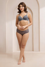 Load image into Gallery viewer, Amante Lush Lace Padded Wired Bra - Boulvered 112601
