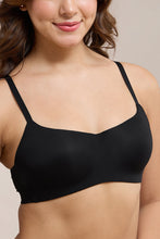 Load image into Gallery viewer, Amante Bared Scoop Lift Padded Non-Wired Bra - Black 114301
