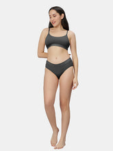 Load image into Gallery viewer, Sonari Everyday Multiuse Cotton Pull-On Wirefree Sports Bra with Medium Coverage and Wide Underbust Band – CARLIN
