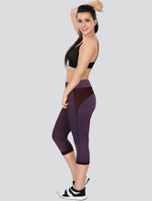 Load image into Gallery viewer, Dermawear Women's CP-902 Calf Length Capri
