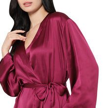 Load image into Gallery viewer, Wacoal Women’s Long Sleeve Knee Length Shiny Finish Bridal Wear Satin Robe-Burgandy DI10A01
