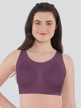 Load image into Gallery viewer, Dermawear Women's Invism Racer Back Bra C-317
