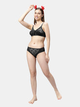 Load image into Gallery viewer, Sonari Non Padded Medium Coverage Wirefree Jacquard Lace Bridal Lingerie Set with Low Rise Panty – ERTICA
