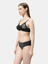Load image into Gallery viewer, Sonari Non Padded Medium Coverage Wirefree Jacquard Lace Bridal Lingerie Set with Low Rise Panty – ERTICA
