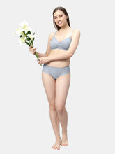 Load image into Gallery viewer, Sonari Non Padded Medium Coverage Wirefree Nylon Lace Lingerie Set with Low Rise Panty – EXOTICA
