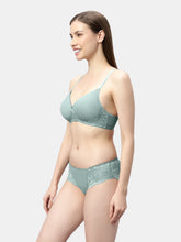 Load image into Gallery viewer, Sonari Non Padded Medium Coverage Wirefree Nylon Lace Lingerie Set with Low Rise Panty – EXOTICA
