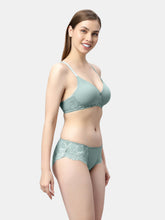 Load image into Gallery viewer, Sonari Non Padded Medium Coverage Wirefree Nylon Lace Lingerie Set with Low Rise Panty – EXOTICA
