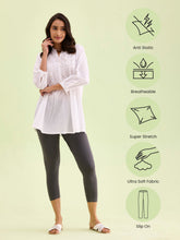 Load image into Gallery viewer, Go Colors Silver Grey Cotton Stretch Cropped Leggings

