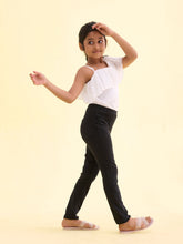 Load image into Gallery viewer, Go Colors Black Cotton Poly Stretch Super Stretch Jeggings
