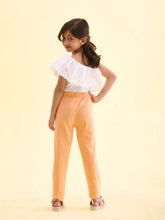 Load image into Gallery viewer, Go Colors Light Peach Cotton Stretch  Ankle Length Leggings
