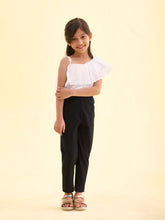 Load image into Gallery viewer, Go Colors Black Cotton Stretch  Cropped Leggings
