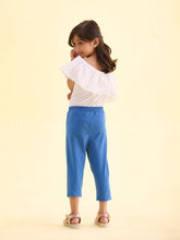 Load image into Gallery viewer, Go Colors Light Jean Cotton Stretch  Cropped Leggings
