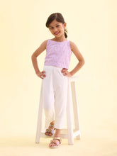 Load image into Gallery viewer, Go Colors White Cotton Stretch  Cropped Leggings

