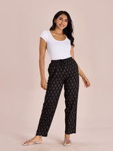 Load image into Gallery viewer, Go Colors Black Woven Viscose Printed Lounge Pants
