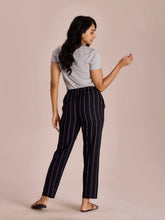 Load image into Gallery viewer, Go Colors Black Woven Viscose Printed Lounge Pants
