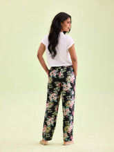 Load image into Gallery viewer, Go Colors Black Woven Viscose Printed Lounge Pants

