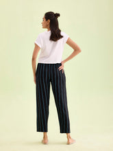 Load image into Gallery viewer, Go Colors Black Woven Viscose Printed Lounge Pants
