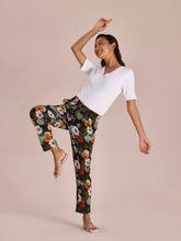 Load image into Gallery viewer, Go Colors Black Cotton Knit Printed Lounge Pants
